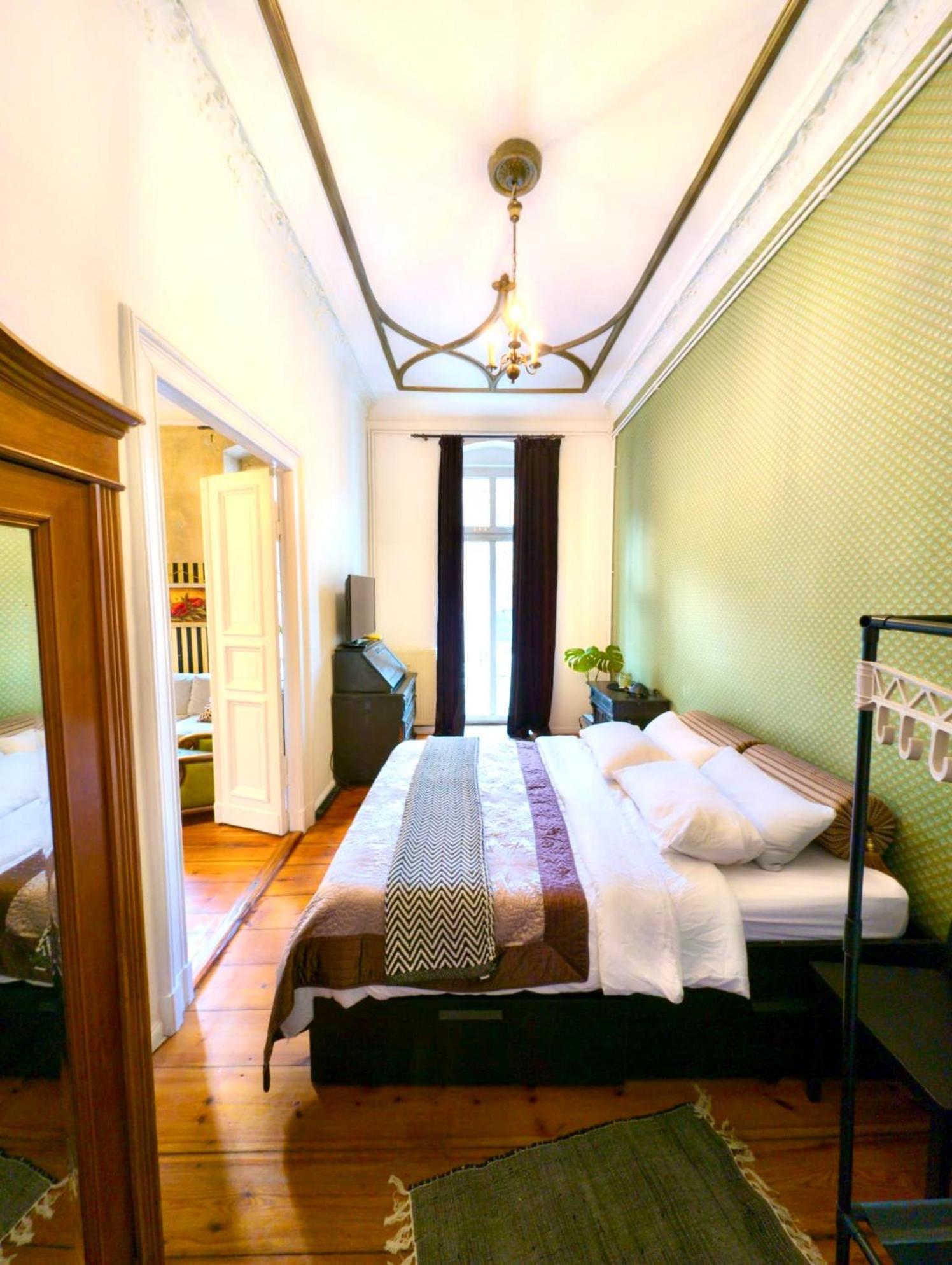-neu- Vintage-flair In Kreuzberg Apartment *